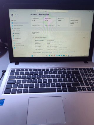 Portátil Asus i3 4GB RAM 448GB SSD