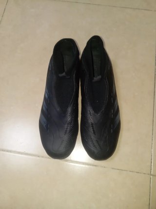 Botas de fútbol Adidas Negras