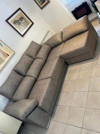 Sofá Chaiselongue Gris 450€