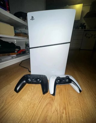 Consola PS5 Disco 1TB + 2 Mandos