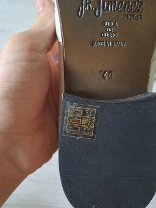 Zapatos de Cuero