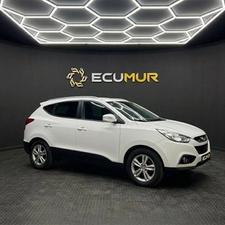 Hyundai IX35 / 2.0 CRDI STYLE AWD