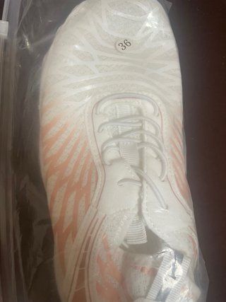 Estas zapatillas de agua barefoot