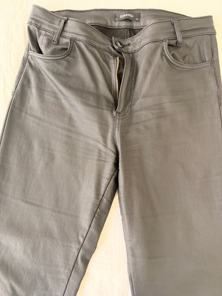 Pantalón Tintoretto negro Talla 44 tacto satinado.