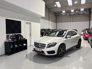 Mercedes-Benz GLA 220 4 MATIC AMG