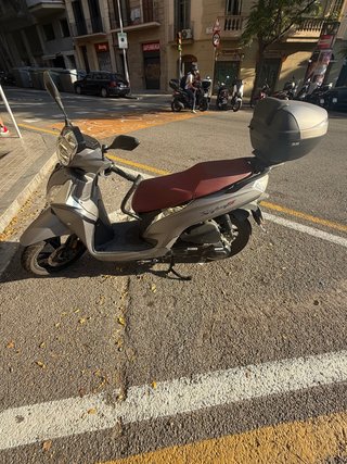 Moto SYM Symphony 125 ST LC - 2200Km - 2023 -