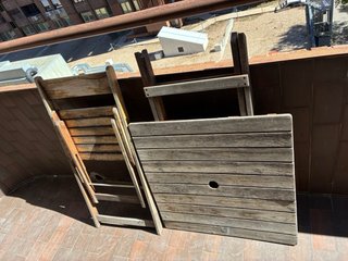 Mesa y Silla Plegables de Madera
