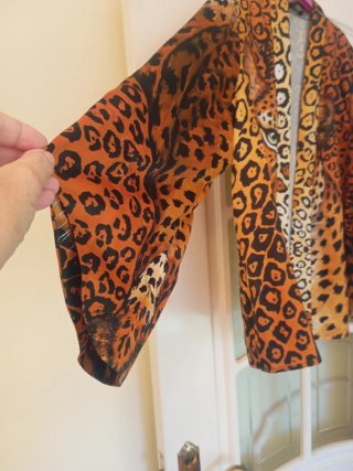 Kaftán con Estampado de Tigre espectacular