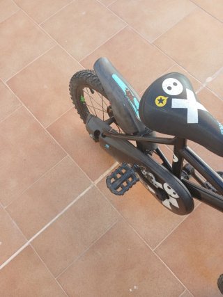 Bicicleta Infantil Negra y Azul