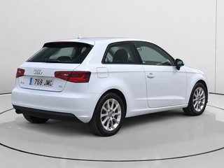 Audi A3 Attraction 1.6 TDI clean diesel 81 kW (110 CV)