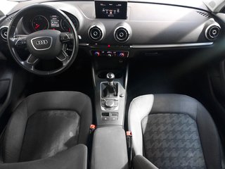 Audi A3 Attraction 1.6 TDI clean diesel 81 kW (110 CV)
