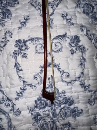 Antiguo arco de Violín H.R. Pfretzschner