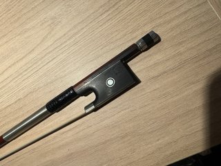 Antiguo arco de Violín H.R. Pfretzschner