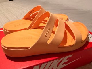 Sandalias Crocs Naranja