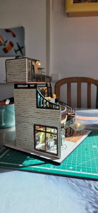 Casita miniatura detallada