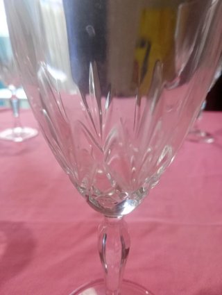 Set di 12 bicchieri da vino in cristallo