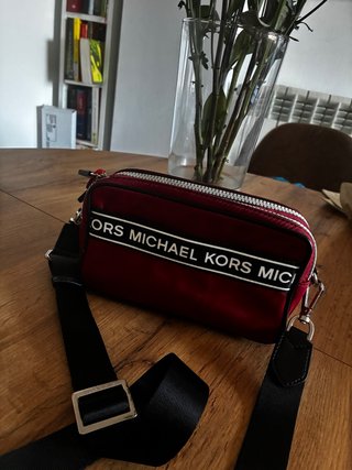 Lote Michael Kors,cartera desigual y bimba y lola