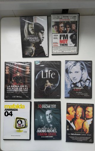 Películas en DVD (2€ cada una)