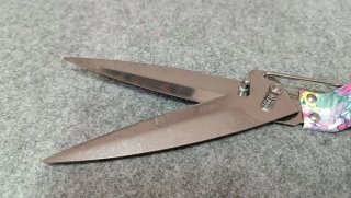 Forbici da potatura con manico floreale