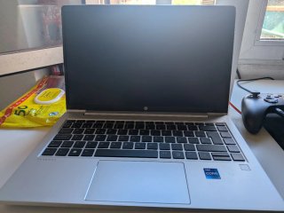 Portátil HP ProBook 440 G10 + Garantía + funda