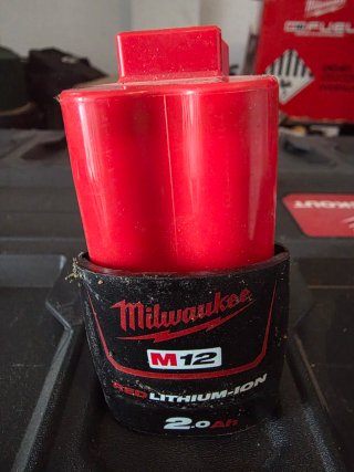 Batería Milwaukee M12 2.0Ah