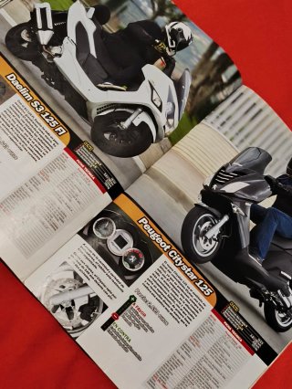 3 REVISTAS FÓRMULA SCOOTING Y SOLO SCOOTER 2011
