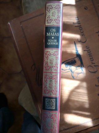 Livro Os Maias - Eça de Queirós