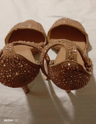 Sandalias Zara Tacon Aguja Beige Talla 39