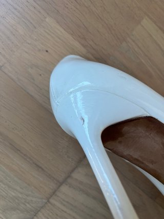 Zapatos Salón Saint Laurent Paris Blancos T.38.5