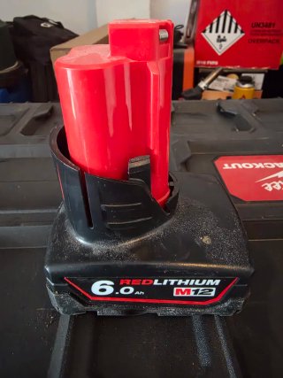Batería Milwaukee M12 6.0Ah REDLITHIUM