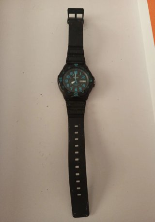 Reloj Casio Negro y Turquesa  MRW-200H