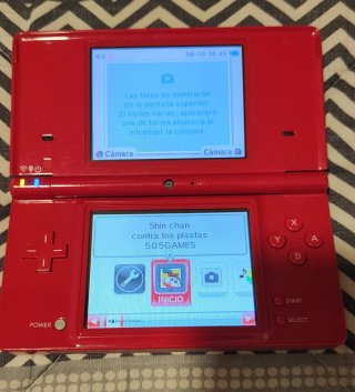 Nintendo DSi Roja