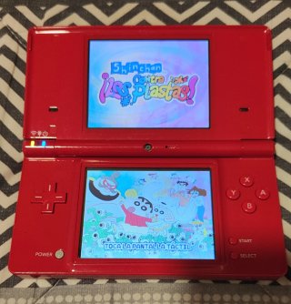 Nintendo DSi Roja