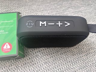 Altavoz Bluetooth ZIU Negro