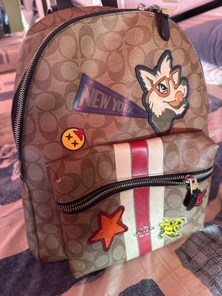 Mochila Coach con parches