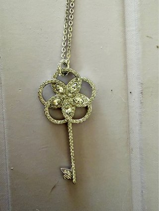 Collar Llave Swarovski con Cristales