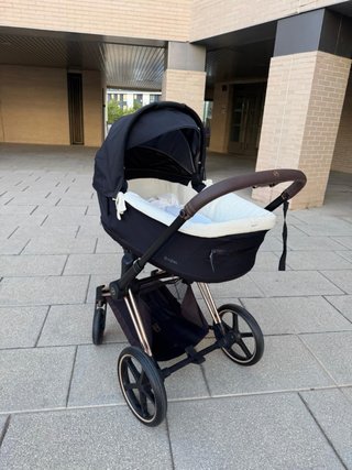 Cochecito Cybex Priam Platinum y vestiduras