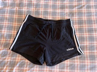 Pantalón corto chándal Adidas negro