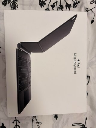 Apple Magic Keyboard iPad Air 11