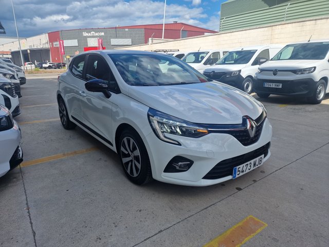 Renault Clio 2023