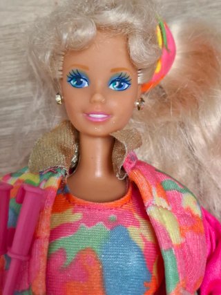 Barbie antigua de los 1976