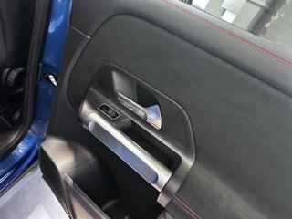 MERCEDES-BENZ GLB 220 d 4MATIC – AMG LINE ADVANCED