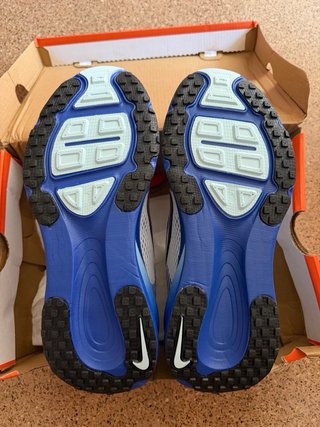 Zapatillas Nike Vomero 18 44
