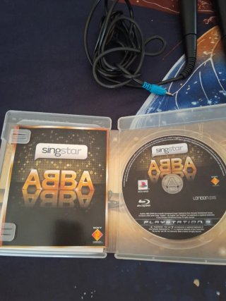 Juego SingStar ABBA para PS3 con Micrófonos