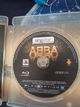 Juego SingStar ABBA para PS3 con Micrófonos