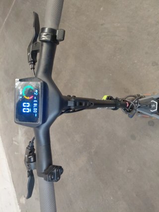 Patinete eléctrico 50 km autonomía