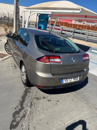 Renault Laguna 2012