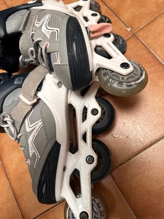 Patines en Línea Gris y Blanco Talla 32-35