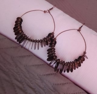 Pendientes de aro con abalorios De color Bronce