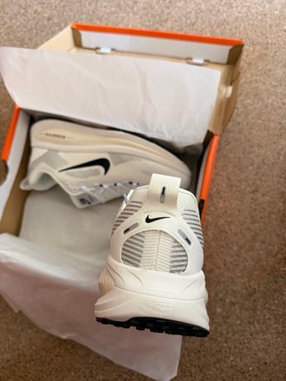 Zapatillas Nike Vomero 18 Talla 41
